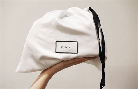 Gucci Bag Authentication: 8 Steps To Spot a Fake – .